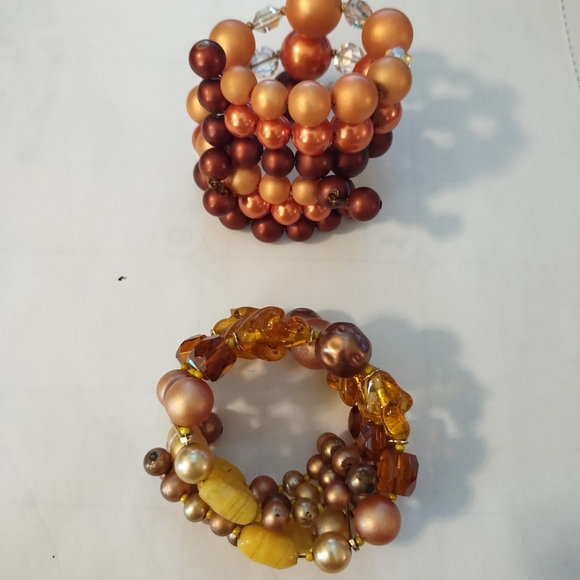 Jewelry - Elegant Gold and Brown Beaded Bracelet Set